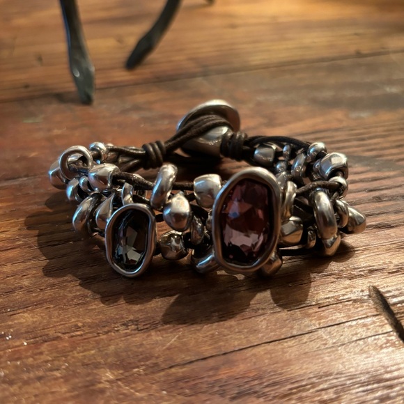 Uno de 50 Lady Marmalade Bracelet - Picture 3 of 3